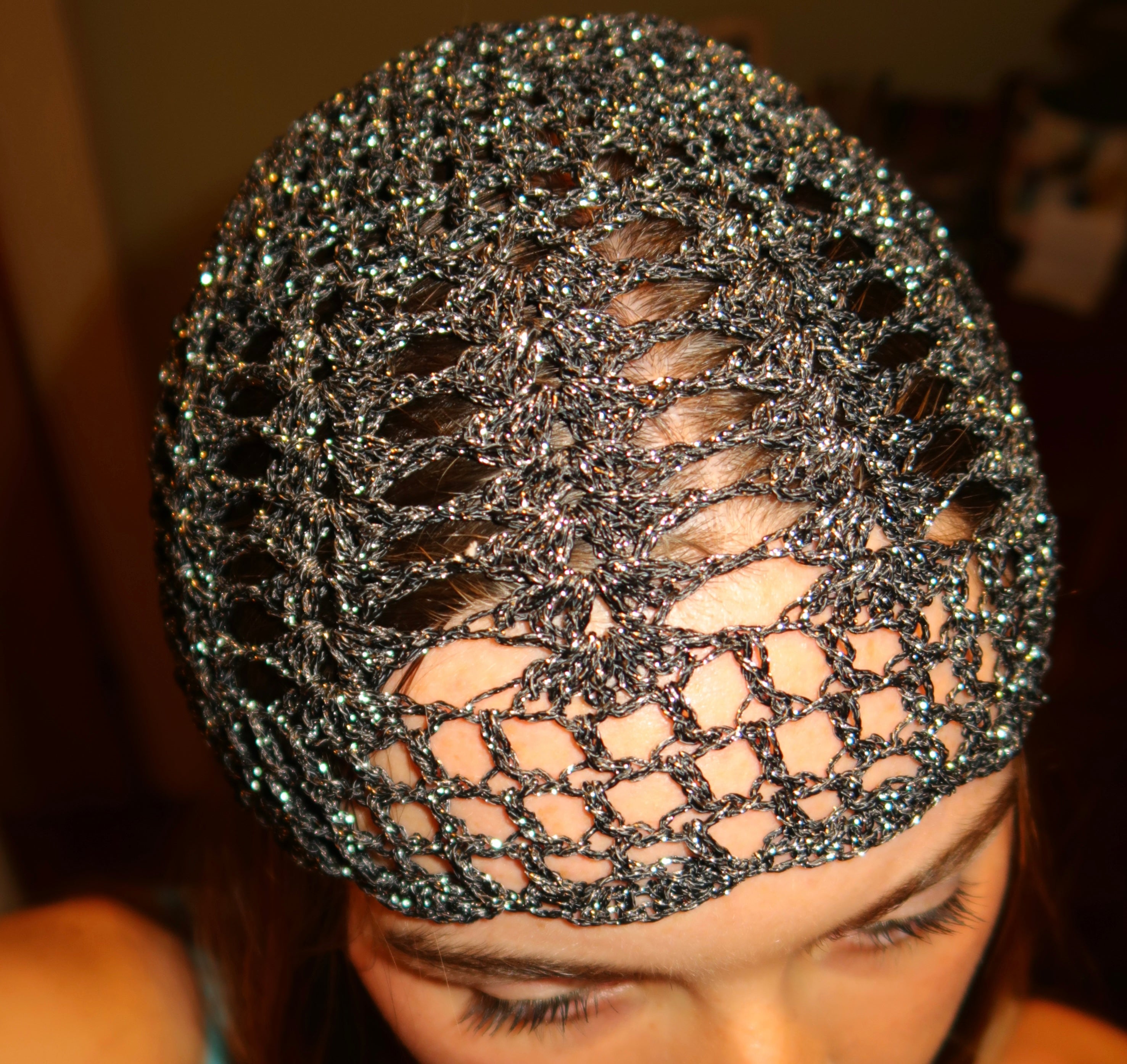 Black/silver fully detailed mesh hat