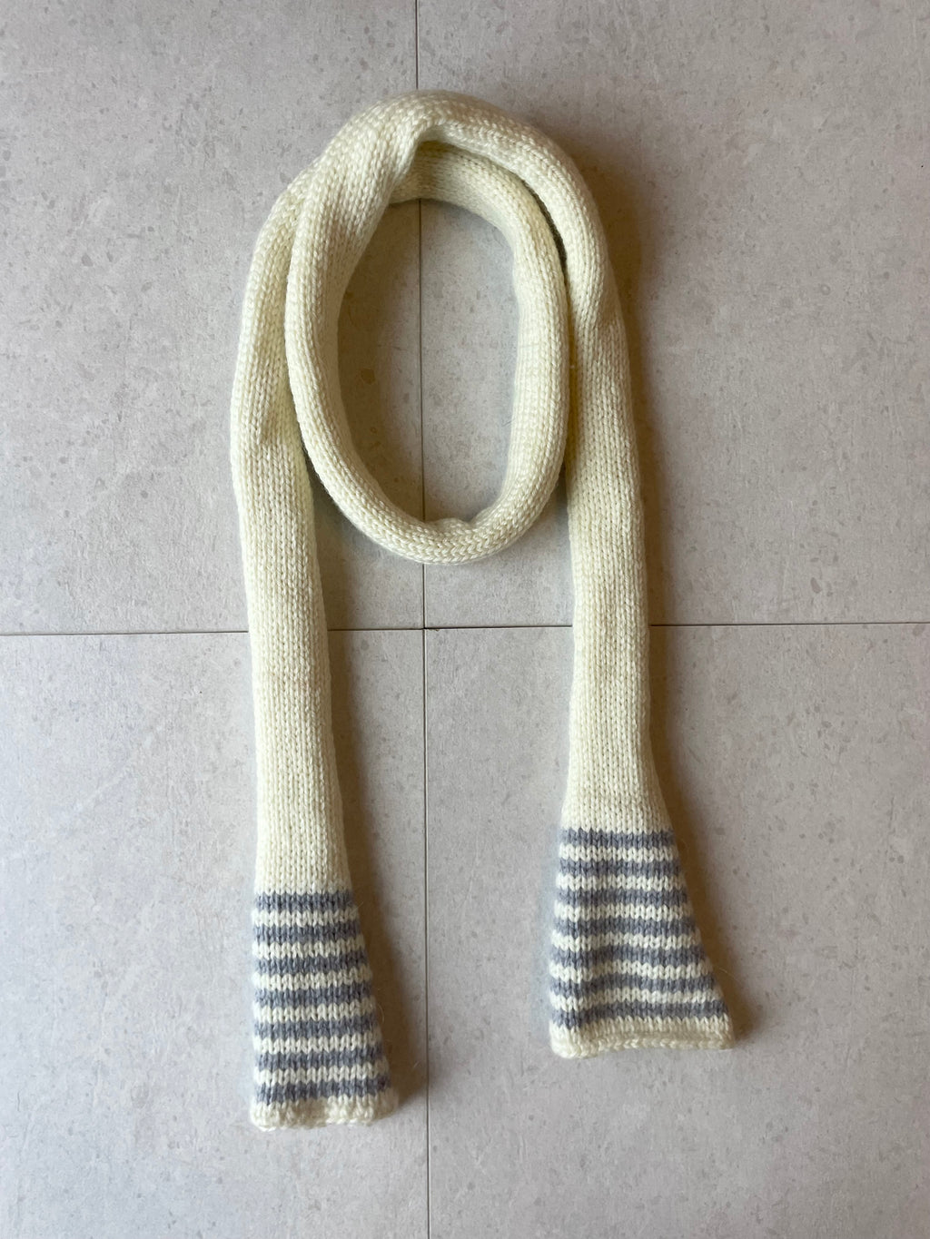 Cream and grey striped skinny scarf