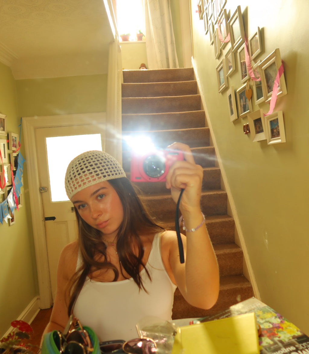 Cream/gold sparkly mesh hat