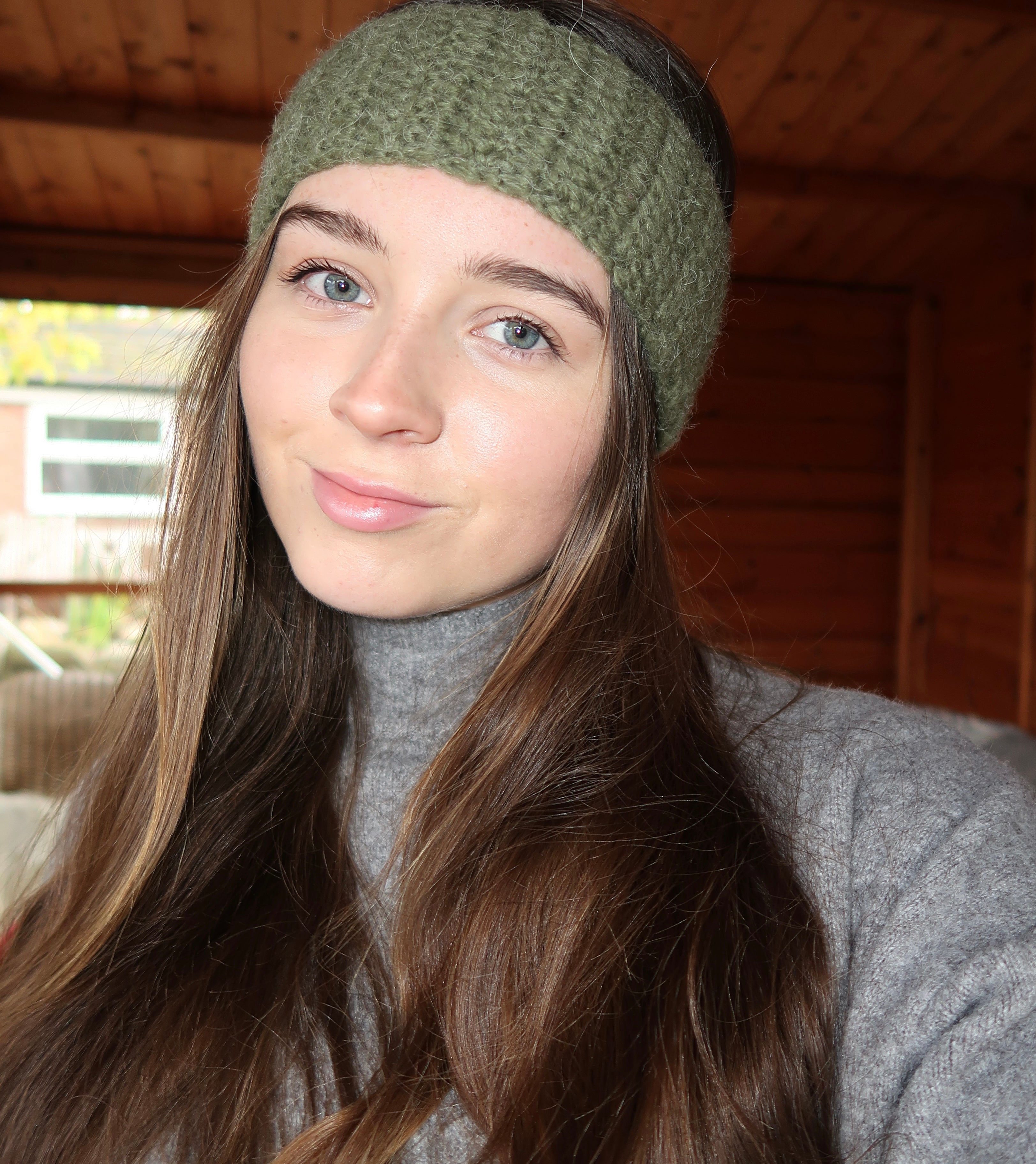 Green crocheted headband