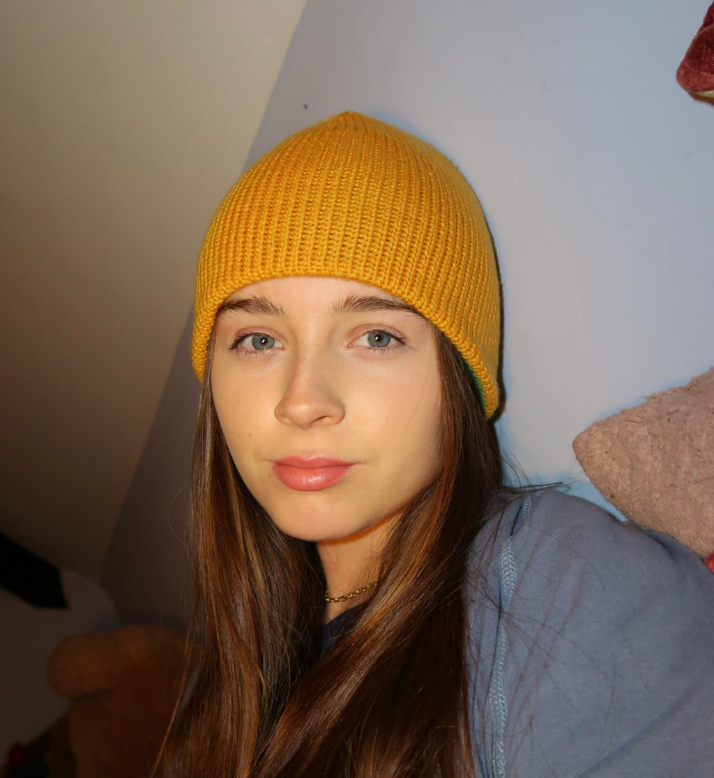 Reversible green and mustard swirl beanie