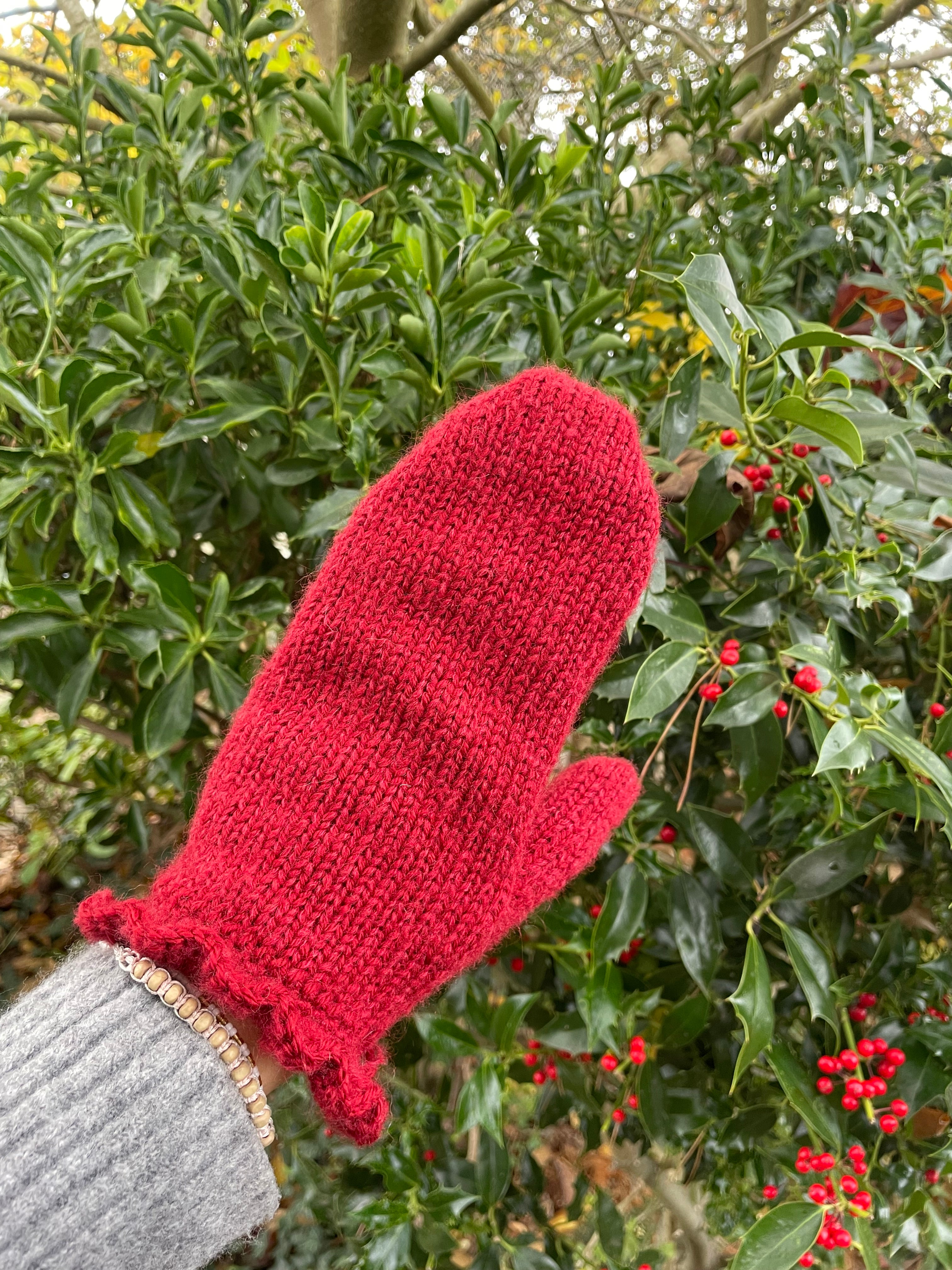 Dark red mittens