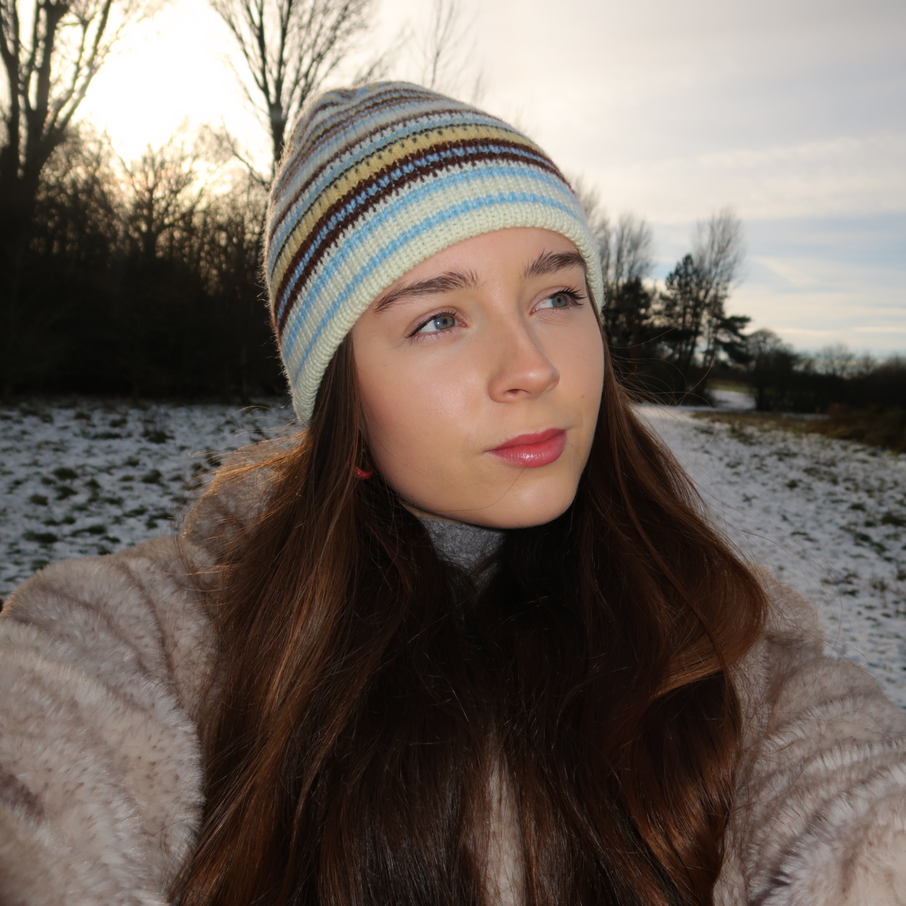 Reversible multi coloured beanie