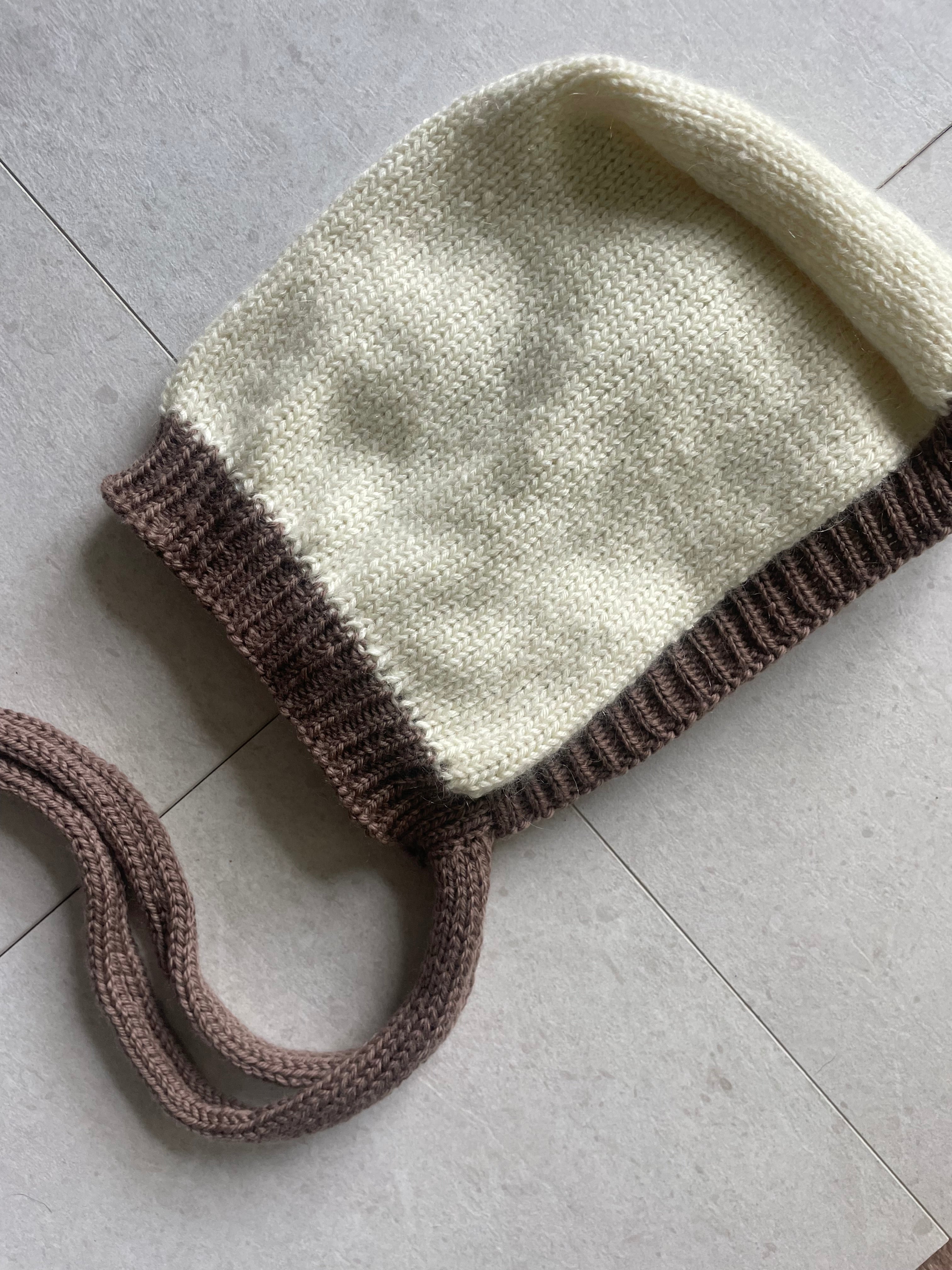 Cream and brown bonnet