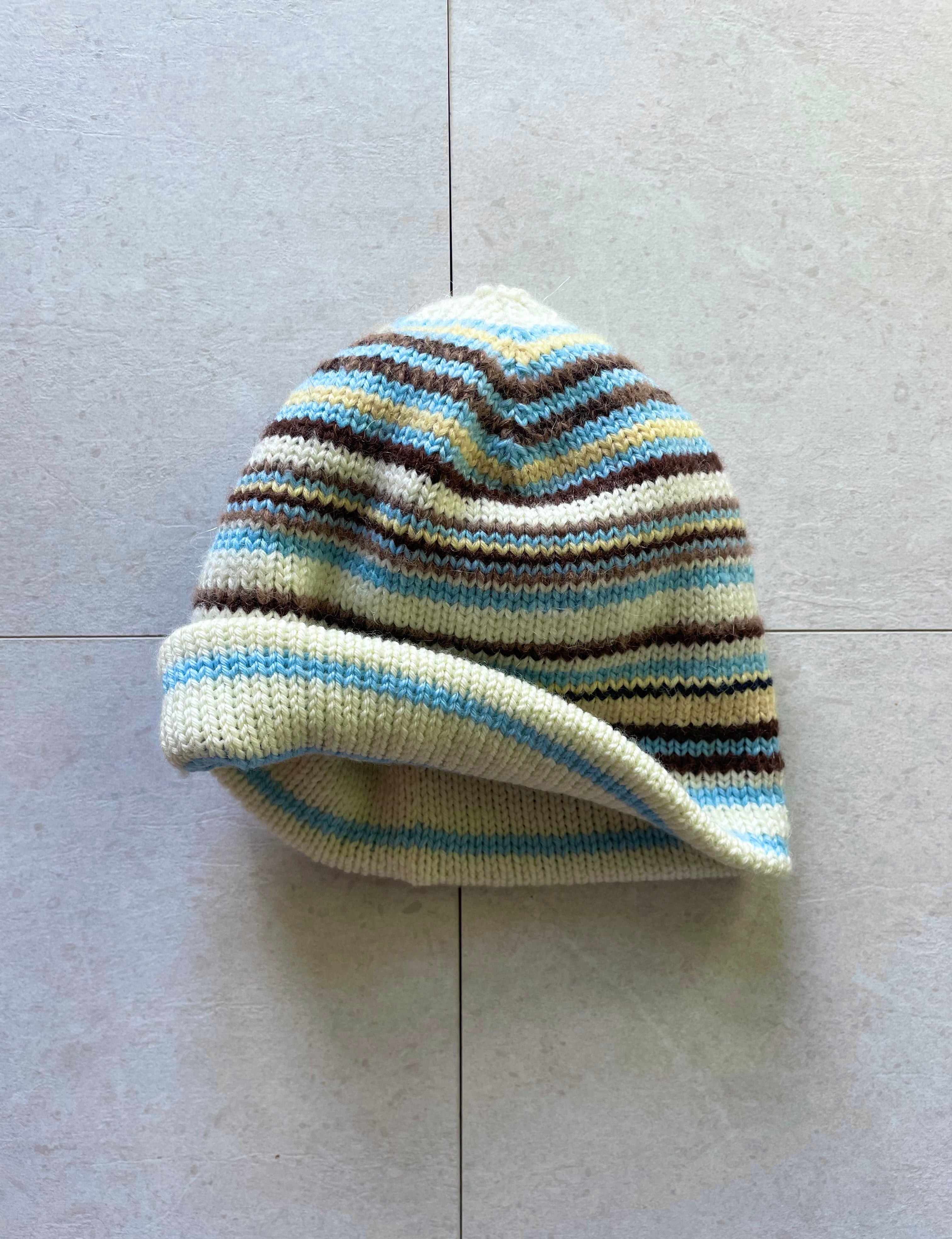 Reversible multi coloured beanie