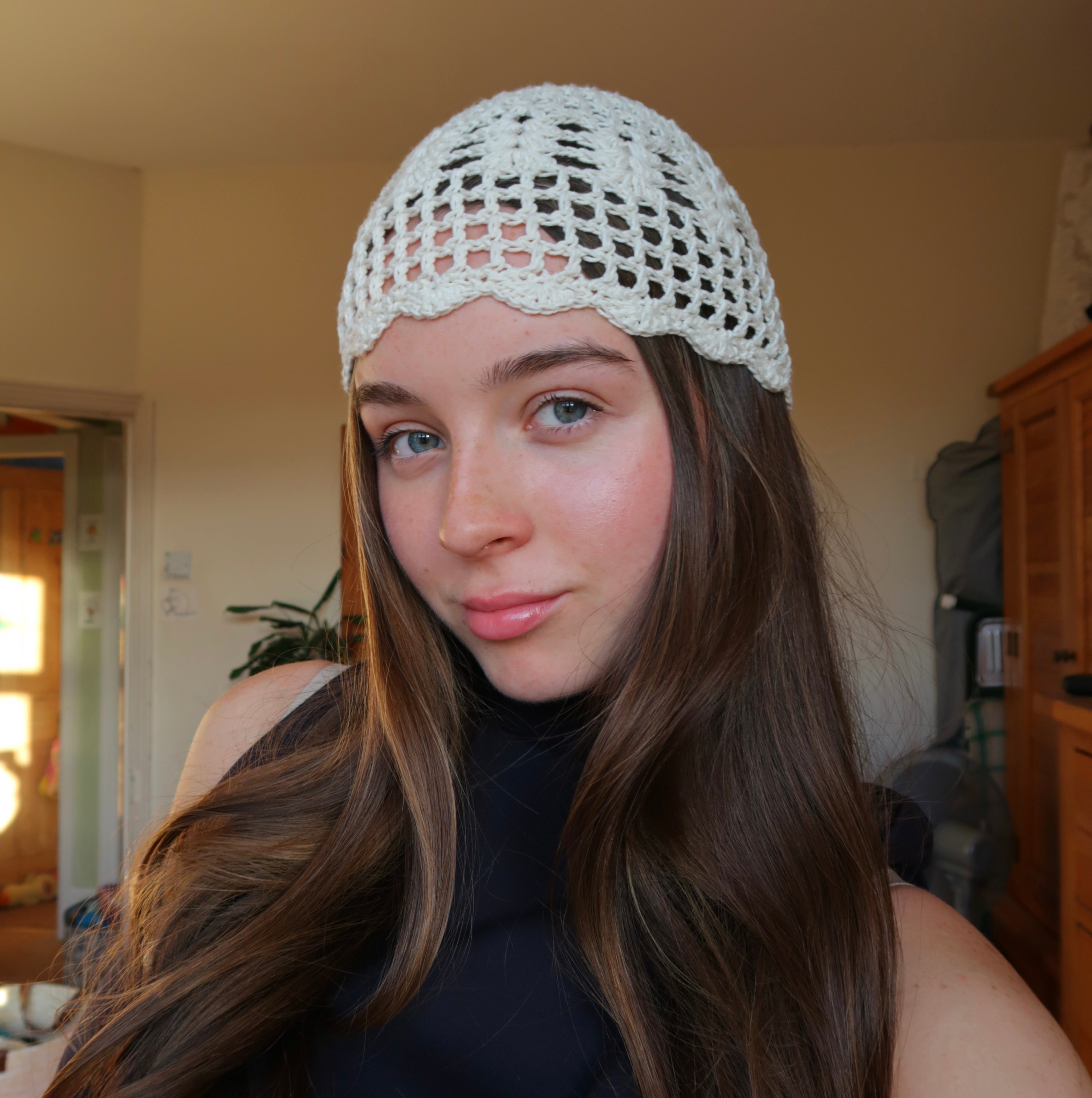 Cream crochet detailed mesh hat