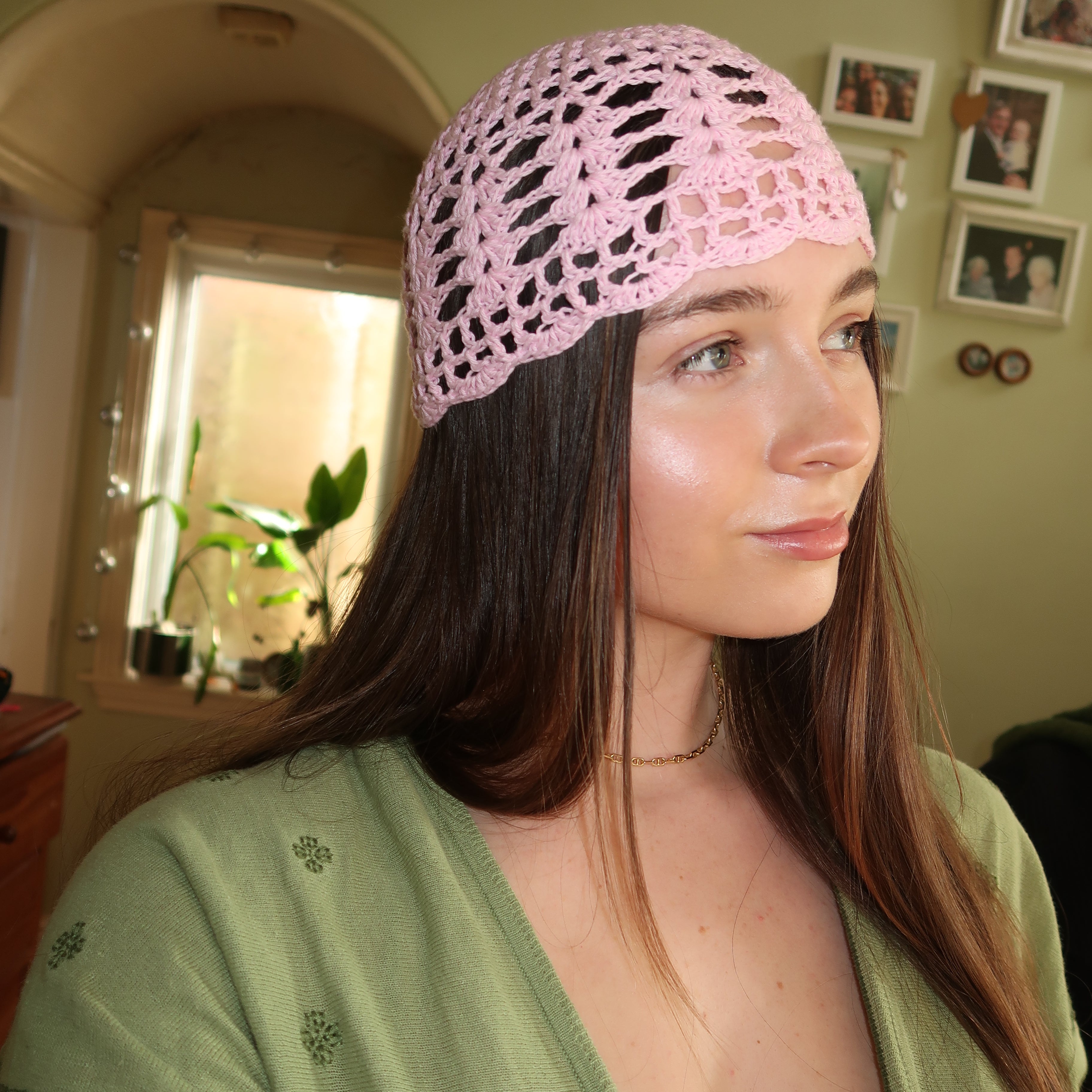 Pink crochet mesh hat