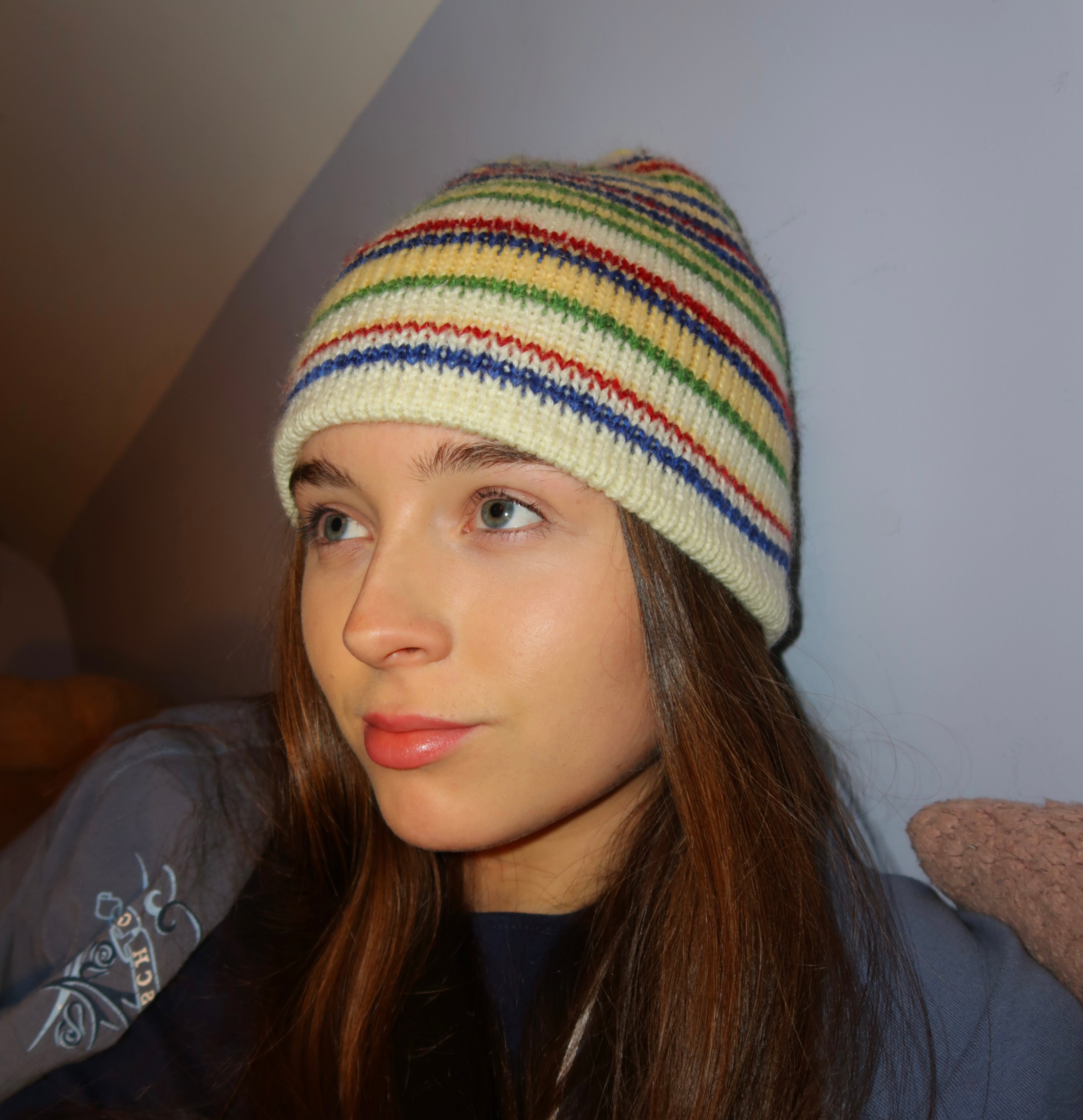 Reversible multi coloured striped beanie