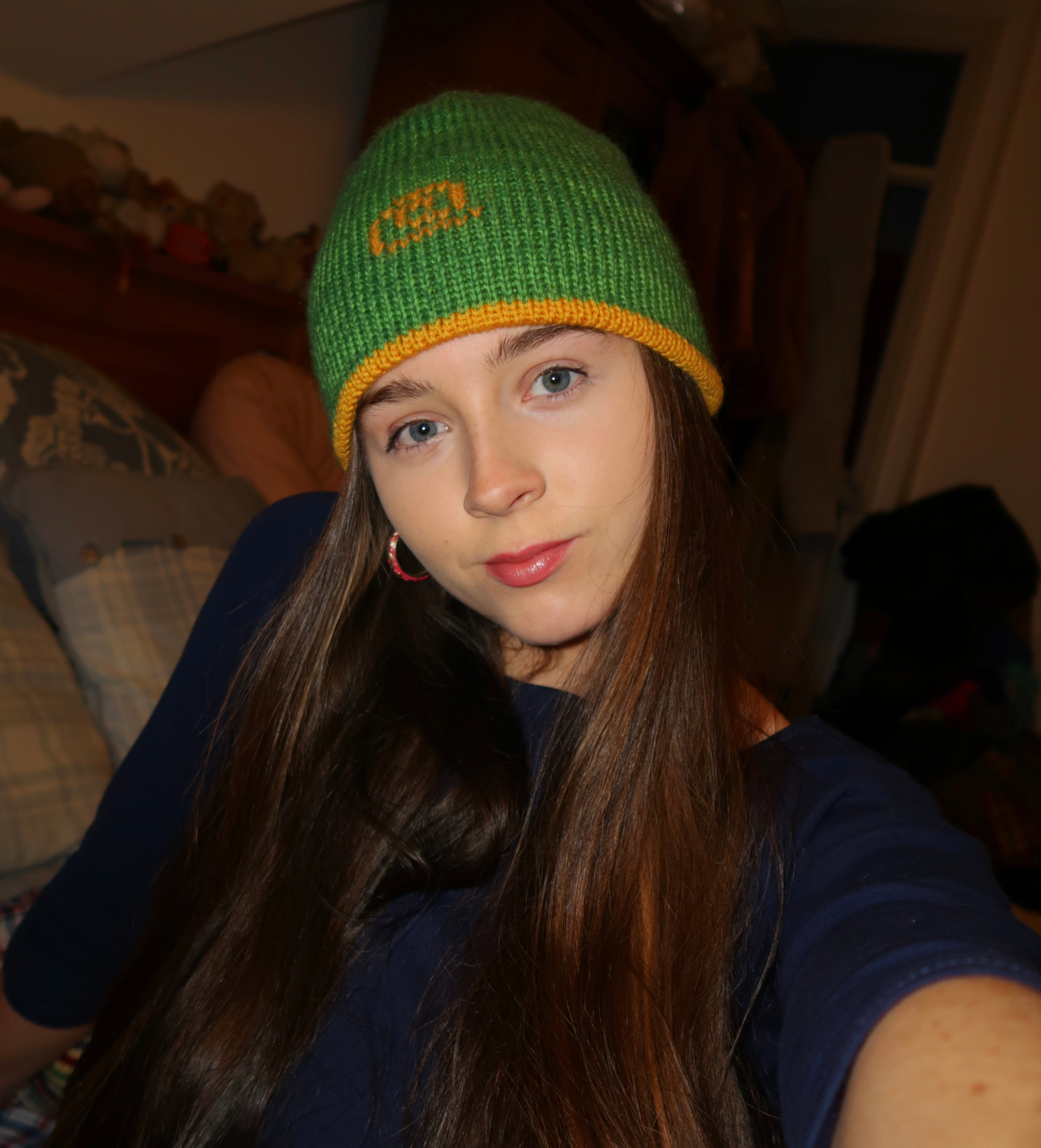 Reversible green and mustard swirl beanie