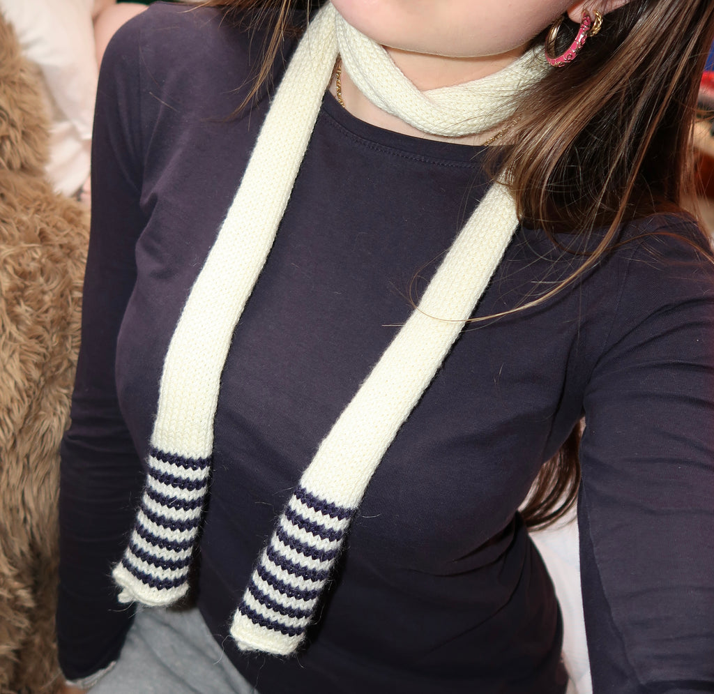 Cream and navy striped skinny scarf