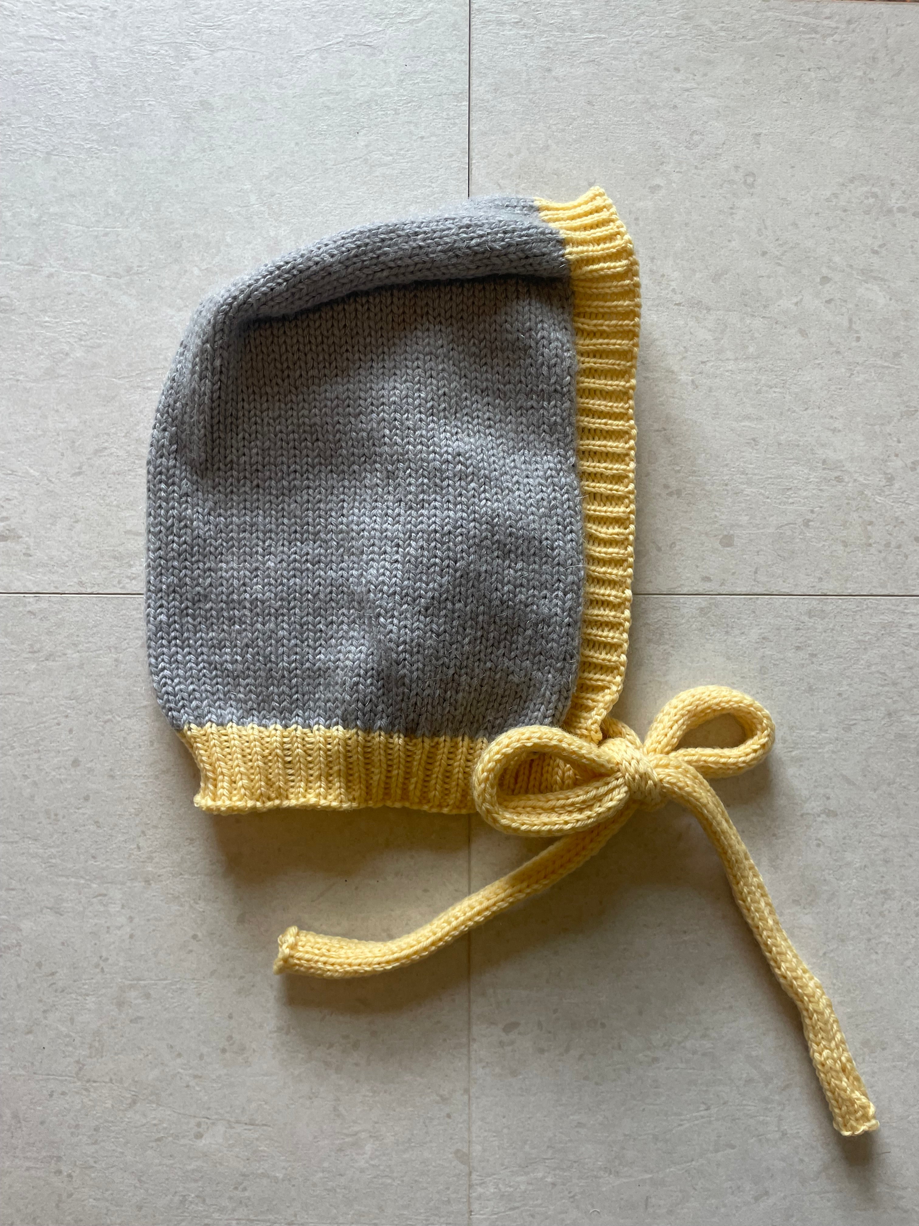 Grey and yellow bonnet